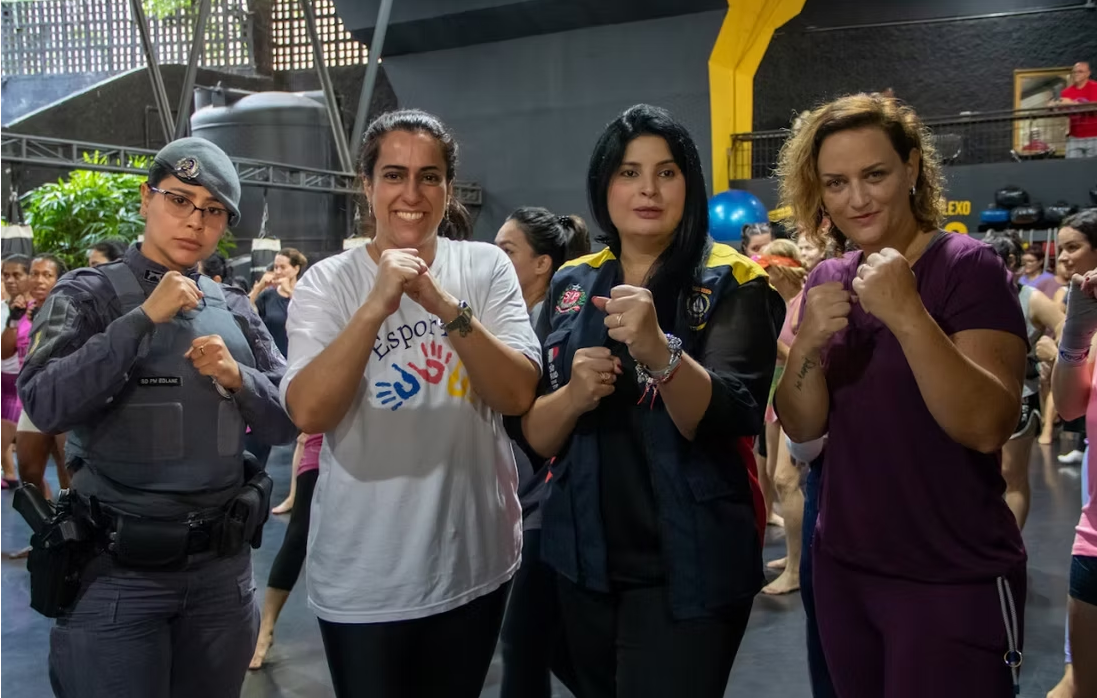 MUAY THAI PARA MULHERES 08 DE MARÇO